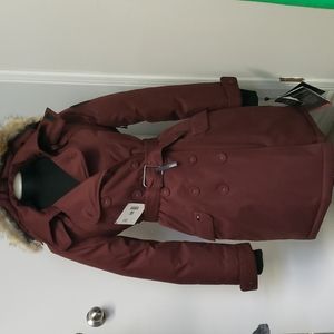 Nobis Tula ladies peacoat, large in burgundy